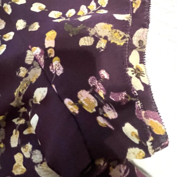 Lands' End Size18 Maroon with a Floral Pattern & Short Sleeves - Picture 3 of 4